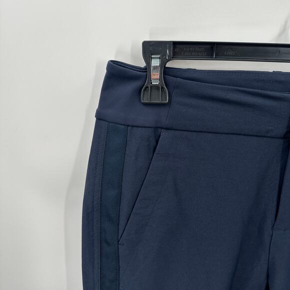 Athleta Wander Hybrid Pants in Navy 982341 // 2 Petite - Picture 5 of 10